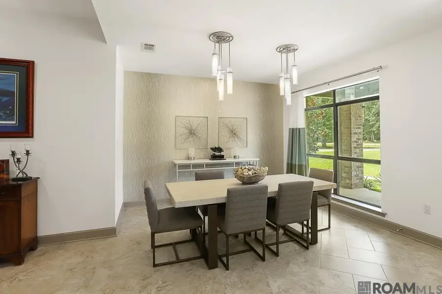 9788 Hunter Brook Ln, Denham Springs, LA 70706 - Image #3