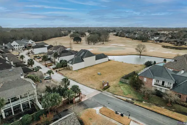 19810 Southern Hills Ave, Baton Rouge, LA 70809