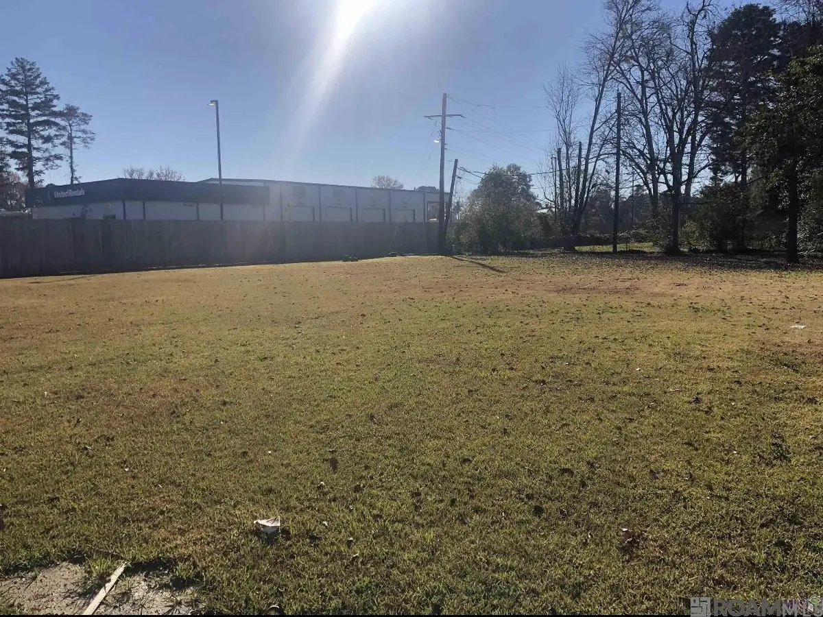 5588 Hooper Rd, Baton Rouge, LA 70811 - Image #1