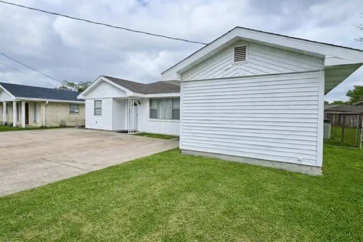 304 Holiday Dr, Houma, LA 70364 - #3