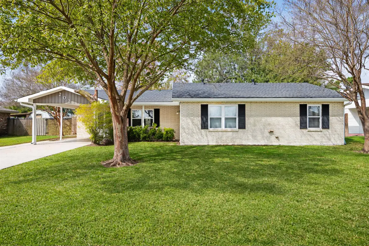 202 Dale St, Houma, LA 70360 - #1