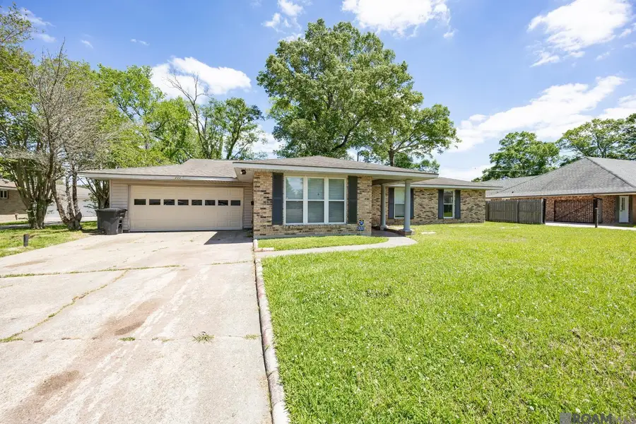 1233 Ashbourne Dr, Baton Rouge, LA 70815 - Image #3