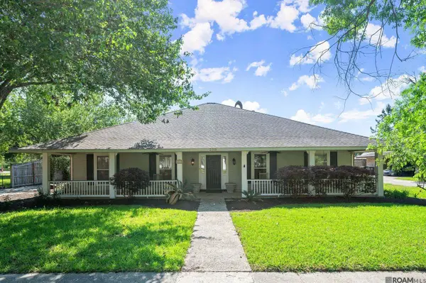 3715 Pine Park Dr, Baton Rouge, LA 70809