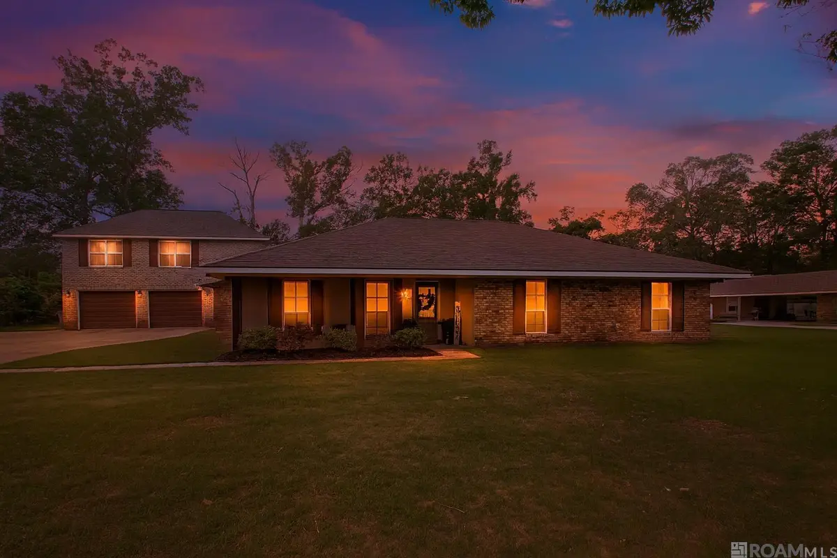 6213 Donnybrook Ave, Greenwell Springs, LA 70739 - Image #1