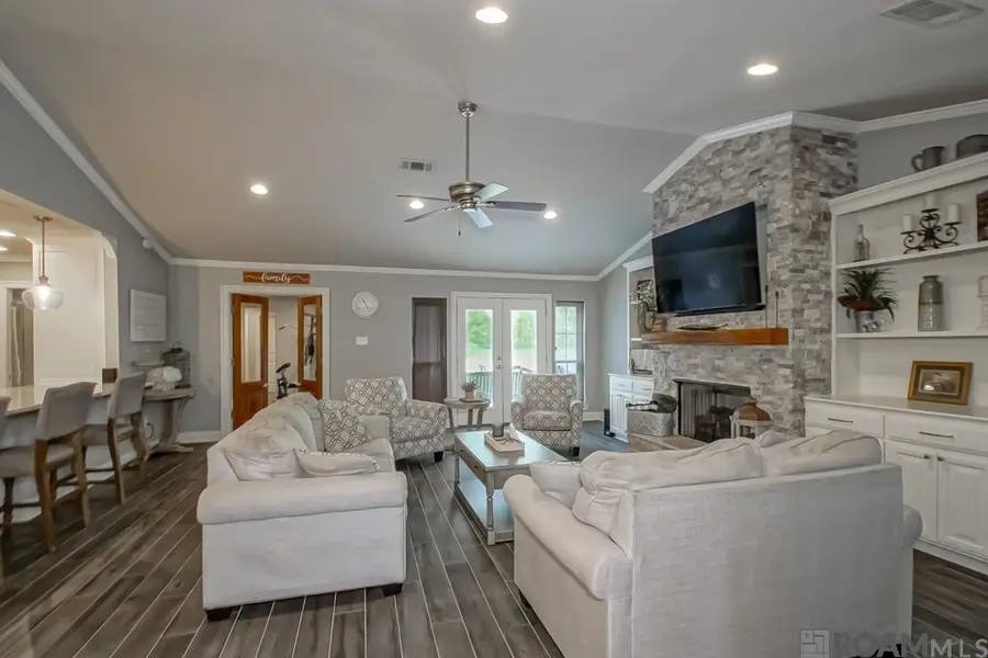 6213 Donnybrook Ave, Greenwell Springs, LA 70739 - Image #3