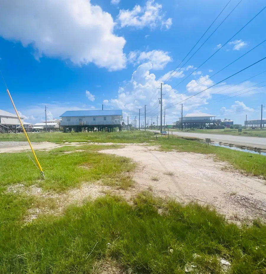 1811 Highway 1, Grand Isle, LA 70358 - #2