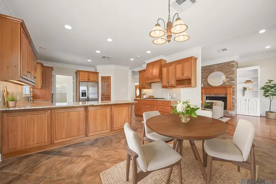 38251 Charleston Rd, Prairieville, LA 70769 - Image #3