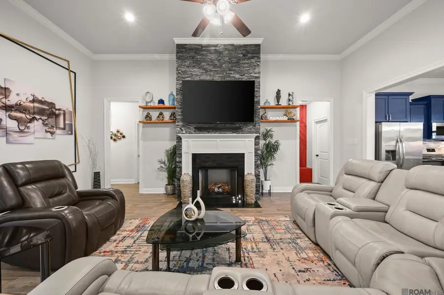 41241 Coastline Ave, Gonzales, LA 70737 - Image #2