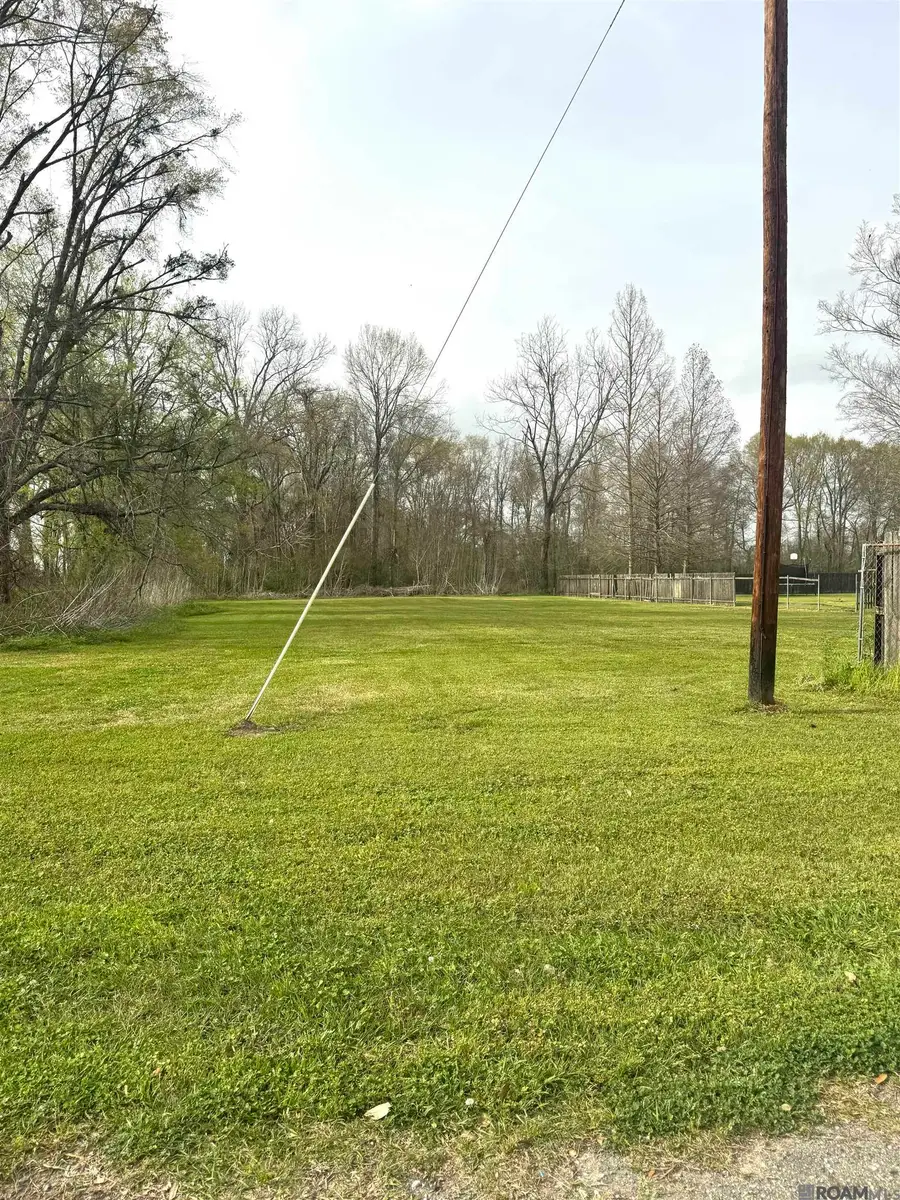 122 Meadow Ln, Oscar, LA 70762 - Image #3