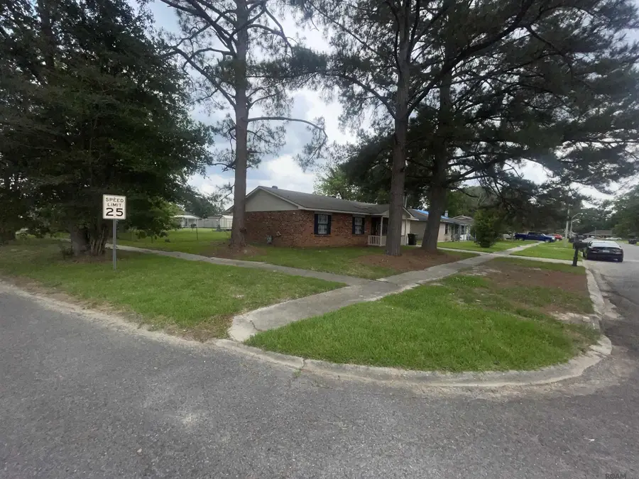 6822 Oak Park Dr, Baton Rouge, LA 70812 - Image #3