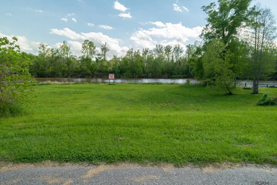 15781 Cypress Point Ln, French Settlement, LA 70733 - Image #2