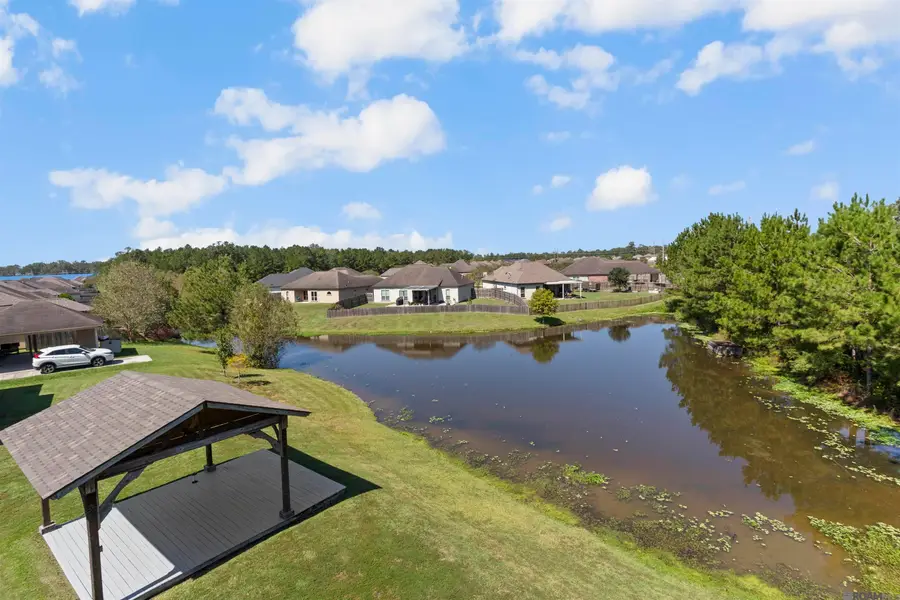10765 Wrigley Field Ave, Denham Springs, LA 70726 - Image #2