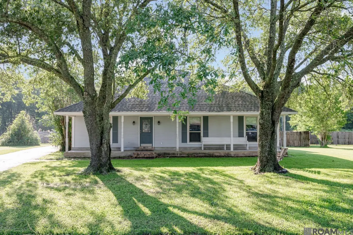 11818 Pheasantwood Dr, Central, LA 70714 - Image #1