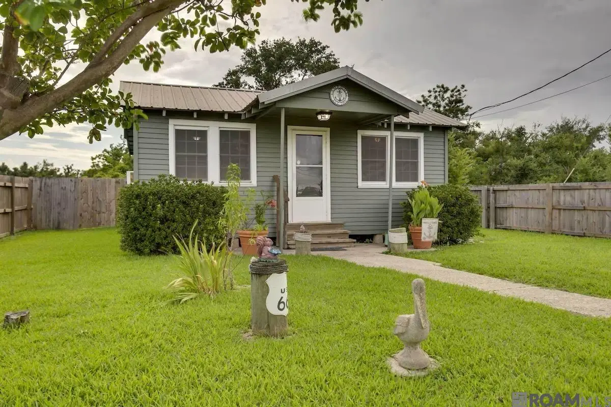 21112 Highway 1, Golden Meadow, LA 70357 - Image #1