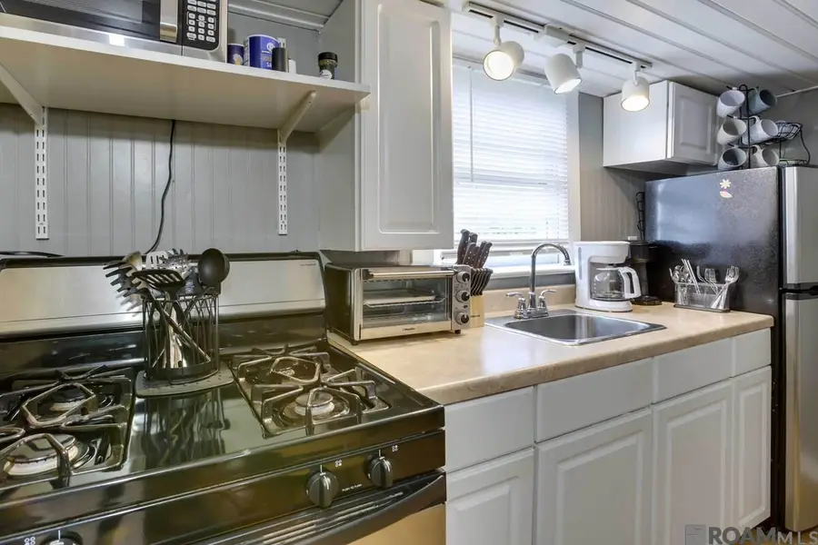 21112 Highway 1, Golden Meadow, LA 70357 - Image #3