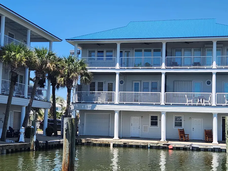 413 Admiral Craik Dr #R4, Grand Isle, LA 70358 - #2