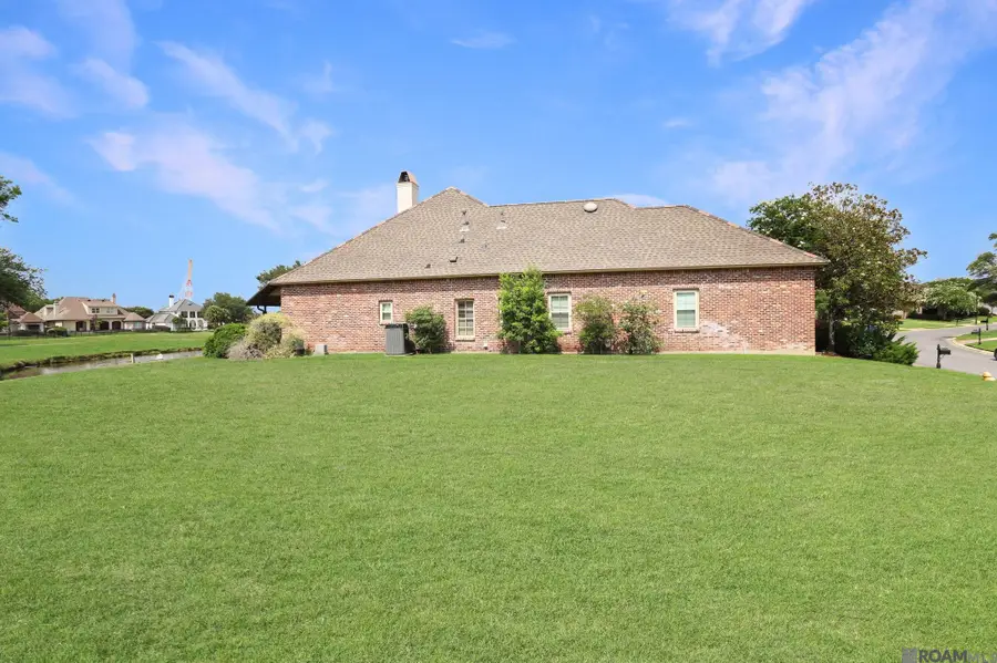 19371 Garden Lake Ct, Baton Rouge, LA 70809 - Image #3