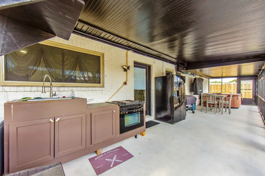 9 Summerfield Dr, Houma, LA 70360 - #2