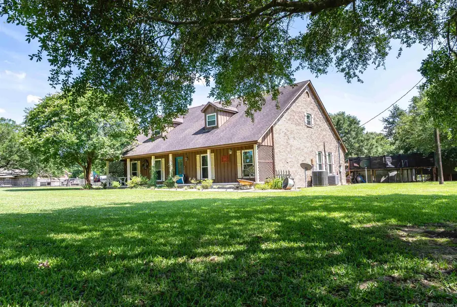 22881 Brittney Renee Dr, Zachary, LA 70791 - Image #3