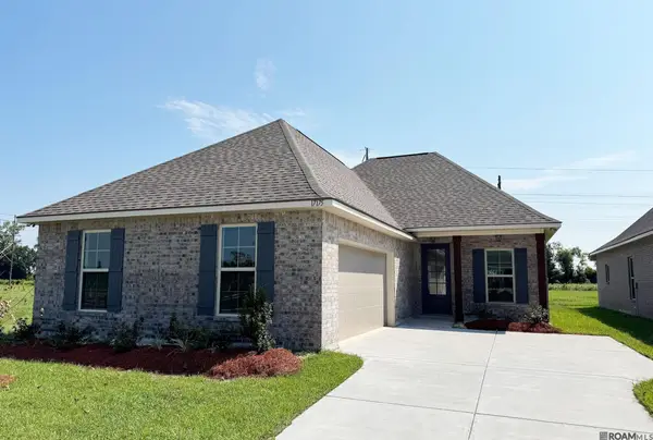 17175 Tidewater Ln, Baton Rouge, LA 70810