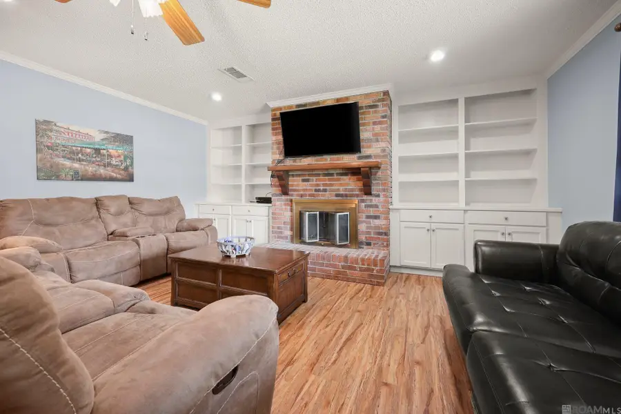 14162 Forest Glen Ln, Walker, LA 70785 - Image #3