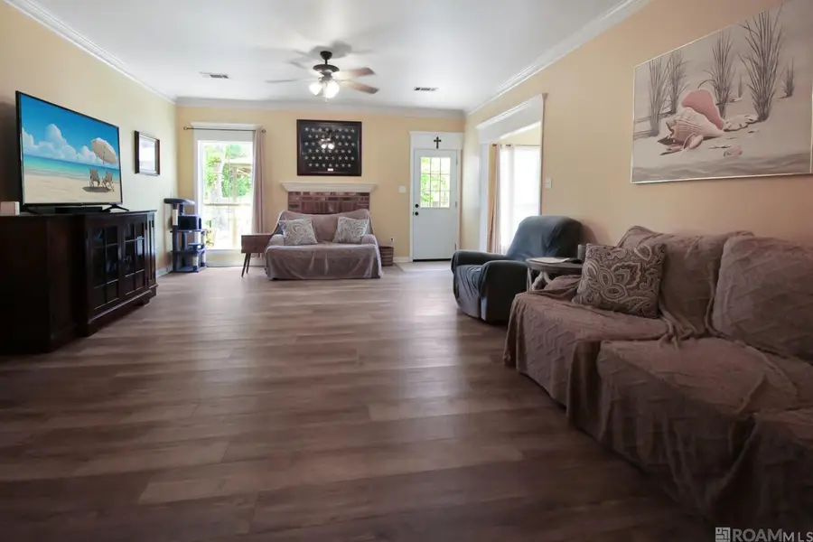31228 Seagull Ln, Denham Springs, LA 70726 - Image #3