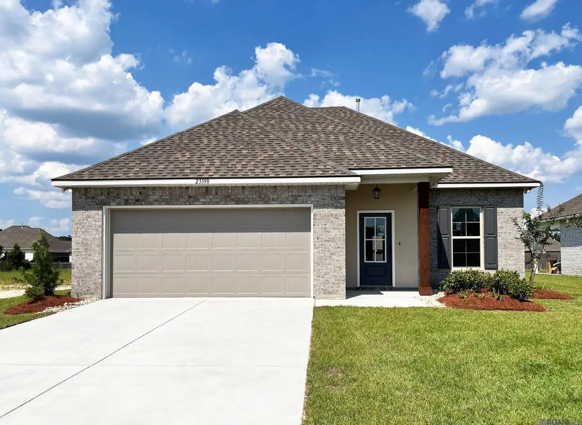 23398 Pershing Dr, Denham Springs, LA 70726 - Image #1