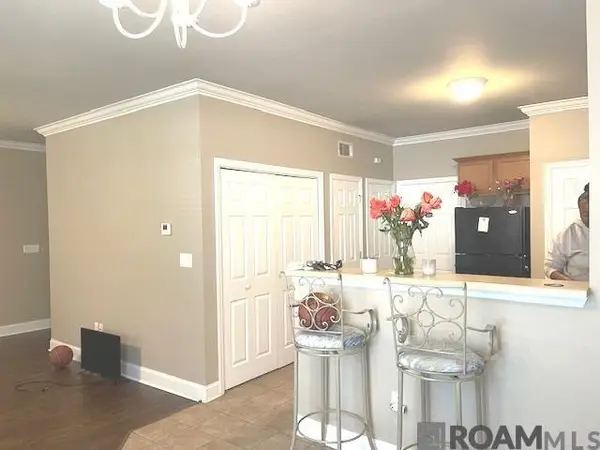 900 Dean Lee Dr #1006, Baton Rouge, LA 70820