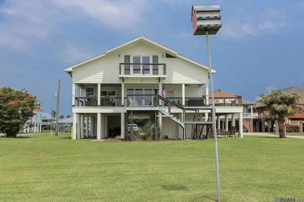 115 Seagull Ln, Lake Charles, LA 70607