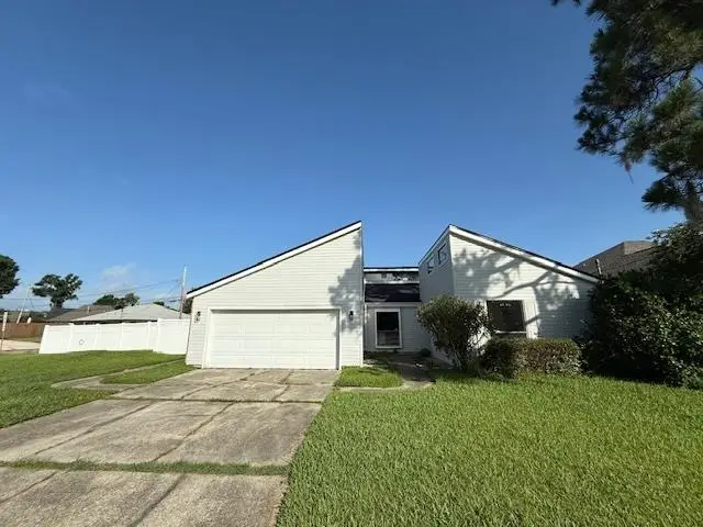 51 Dunleith Dr, Destrehan, LA 70047 - #1