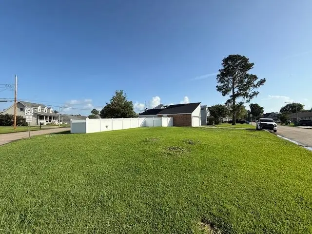 51 Dunleith Dr, Destrehan, LA 70047 - #2