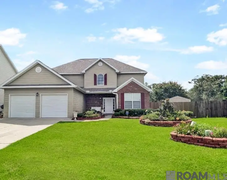 10151 Sandhill Ct, Baton Rouge, LA 70809 - Image #1