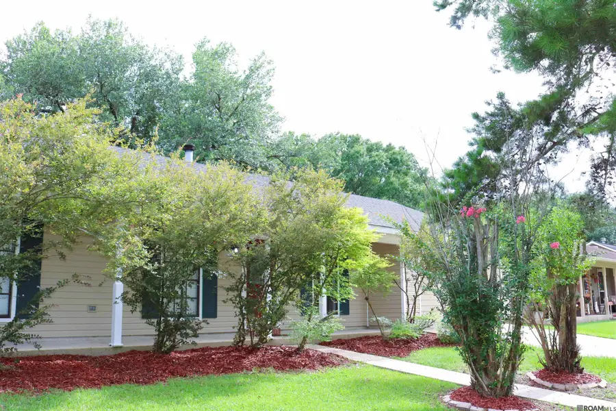 15166 Cocodrie Dr, Baton Rouge, LA 70817 - Image #3