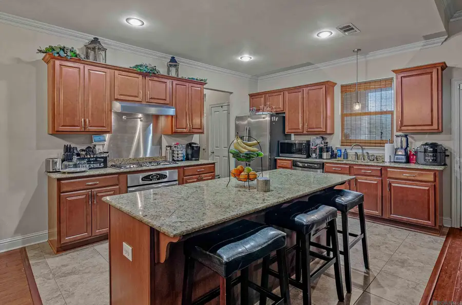7398 Marshall Bond Dr, Zachary, LA 70791 - Image #3