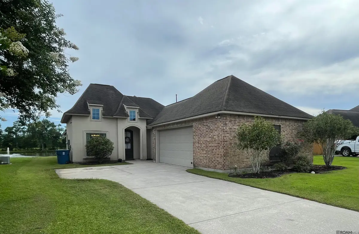 4221 Olivia Drive, Addis, LA 70710 - Image #1