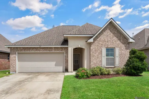 1905 Oakwood Dr, St Gabriel, LA 70776