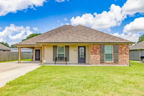 2584 Pineridge Street, Thibodaux, LA 70301