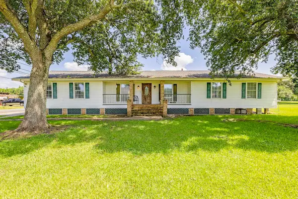100 Farmer Lane, Thibodaux, LA 70301