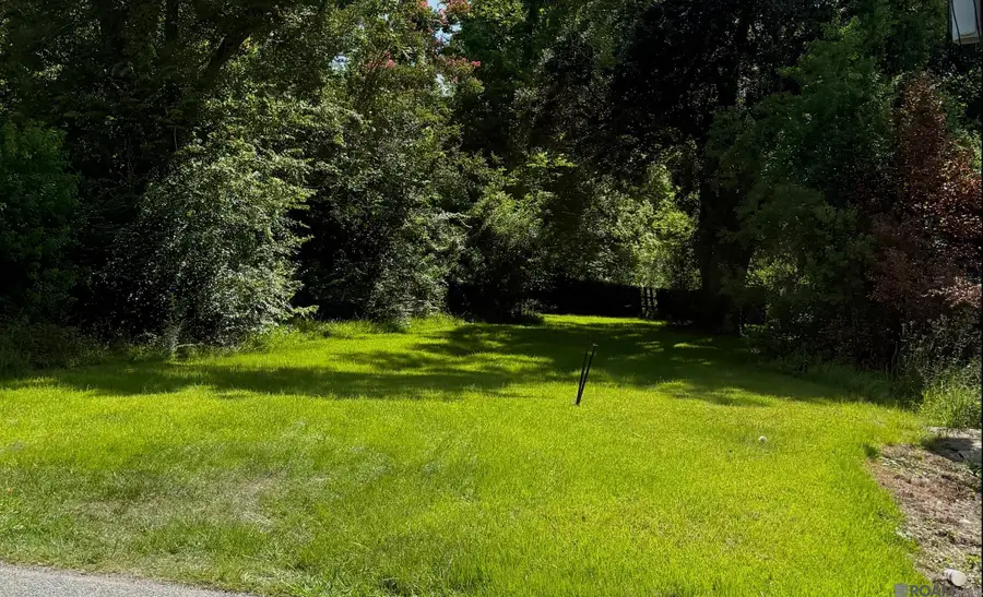 319 N Marchand Ave, Gonzales, LA 70737 - Image #3