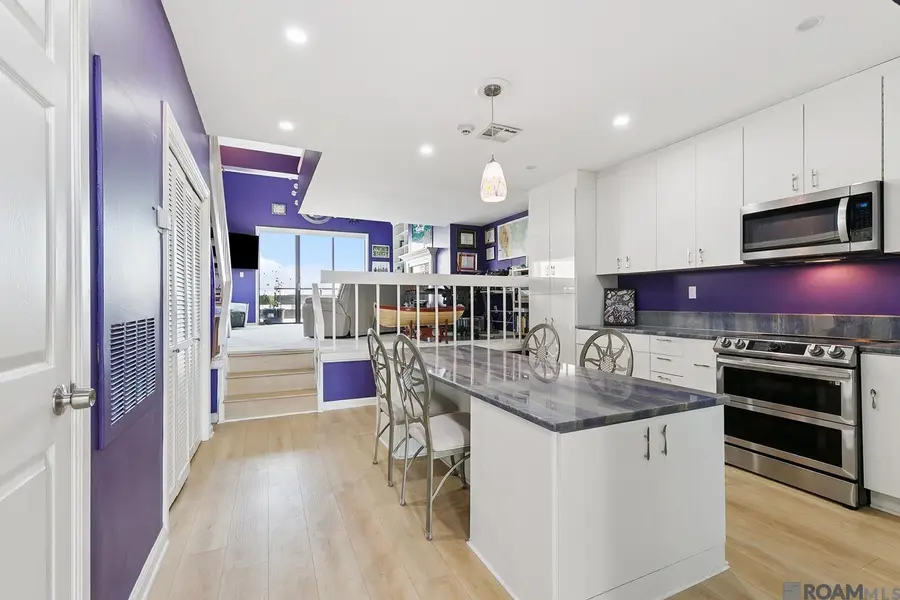 7300 Lakeshore Dr #2, New Orleans, LA 70124 - Image #2