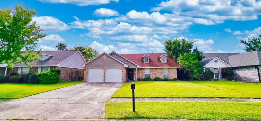 2104 Greenwood Dr, Laplace, LA 70068 - Image #2