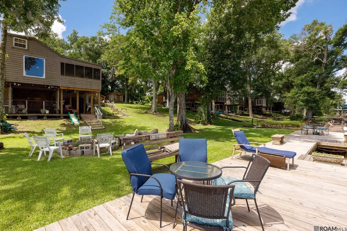 21054 Diversion Canal Rd, Maurepas, LA 70449 - Image #1