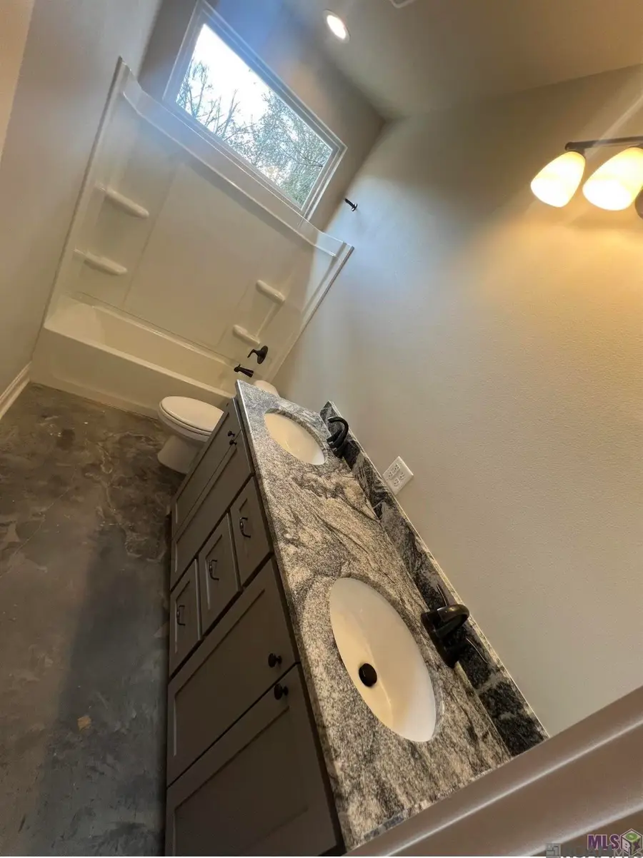 29525 Bloss Ave, Livingston, LA 70754 - Image #3