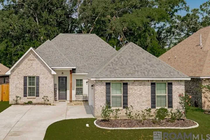 18955 Corlis Green Dr, Zachary, LA 70791 - Image #1