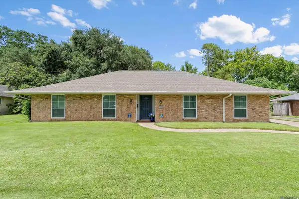 1245 Crescent Dr, Baton Rouge, LA 70806