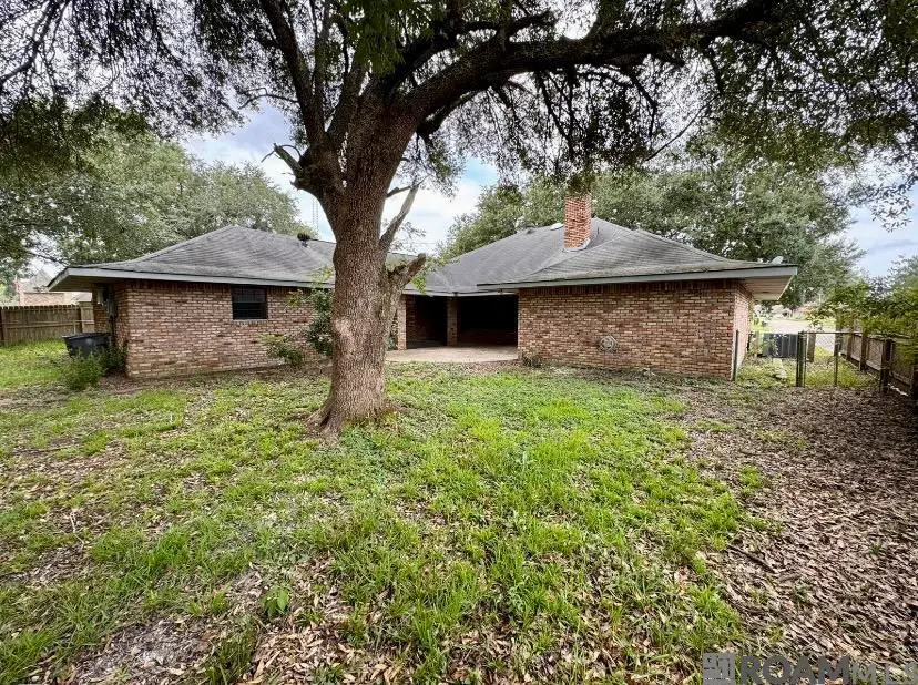 3636 Redlands Dr, Baton Rouge, LA 70814 - Image #2