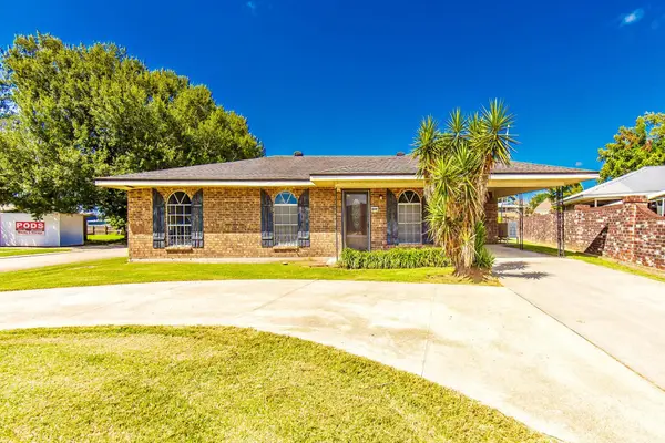 1003 Debra Ct, Morgan City, LA 70380