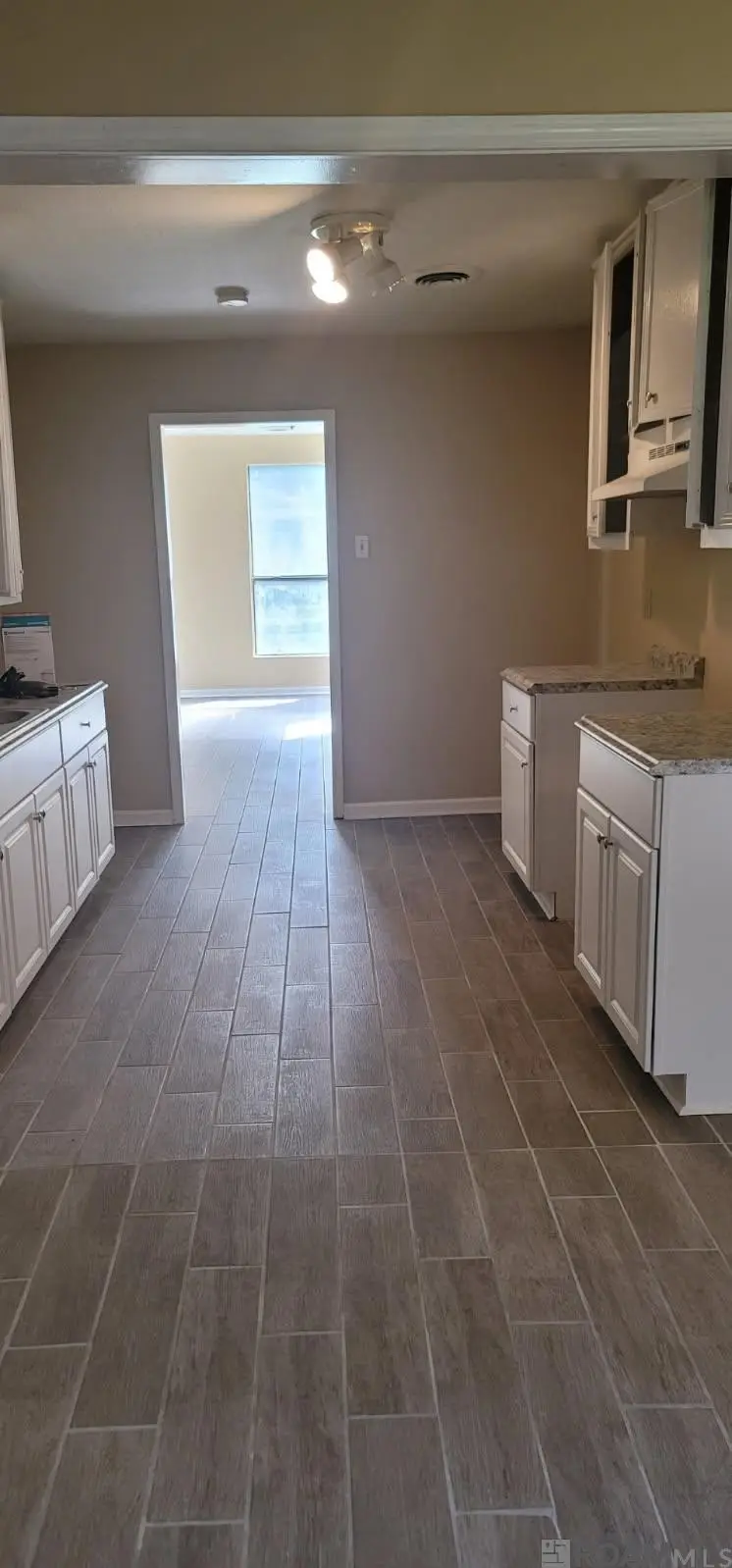 3905 Elm Dr, Baton Rouge, LA 70805 - Image #2