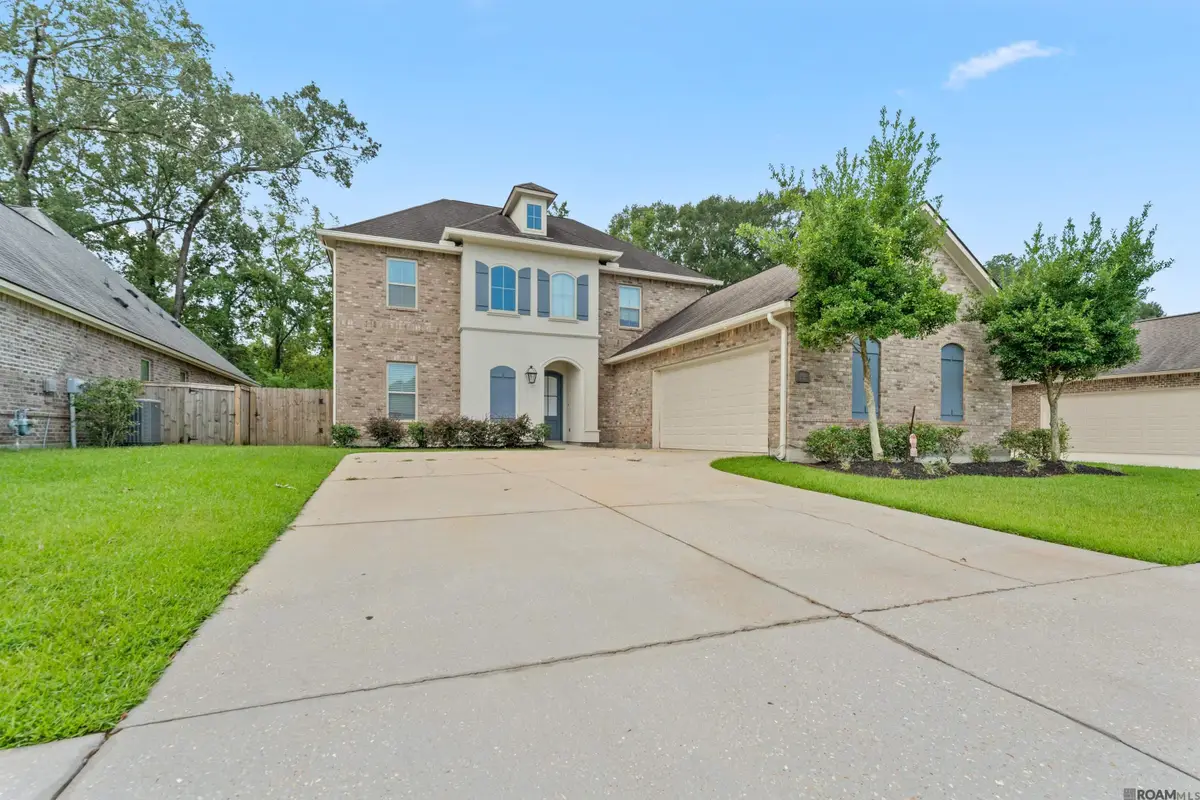 39201 Water Oak Ave, Prairieville, LA 70769 - Image #1