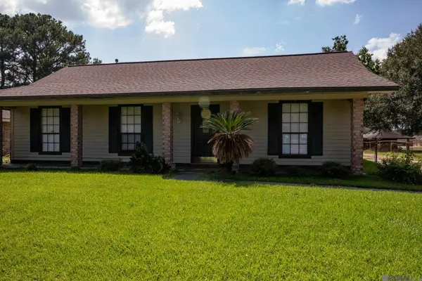 607 Maureen Dr, Baker, LA 70714